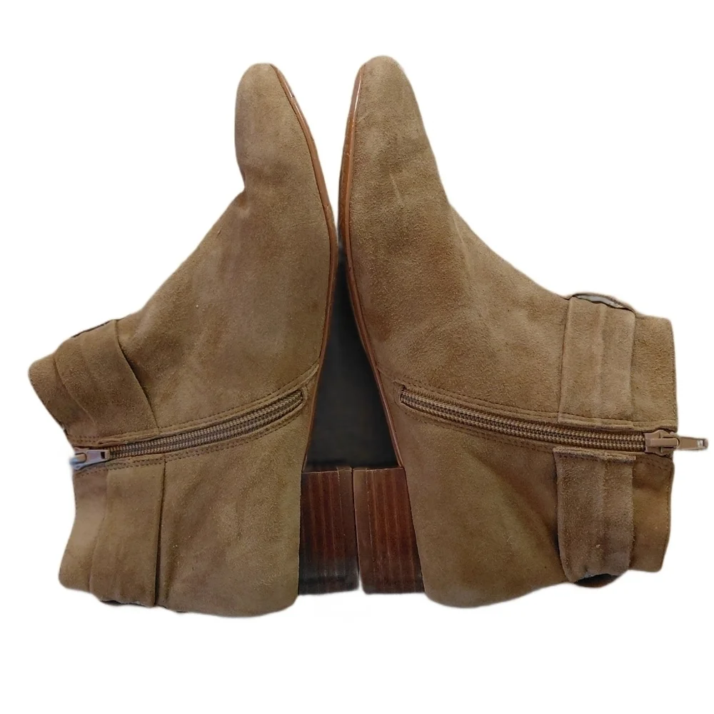 Rowen Women's Suede Tan Ankle Boots Size 7.5 M Booties